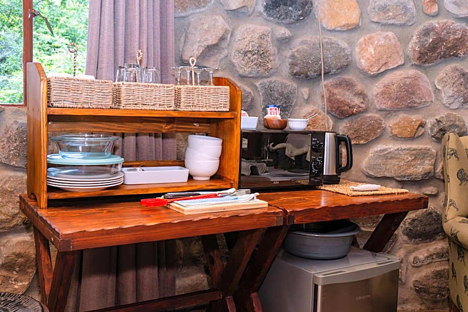 Shumba Safari Bush Camp