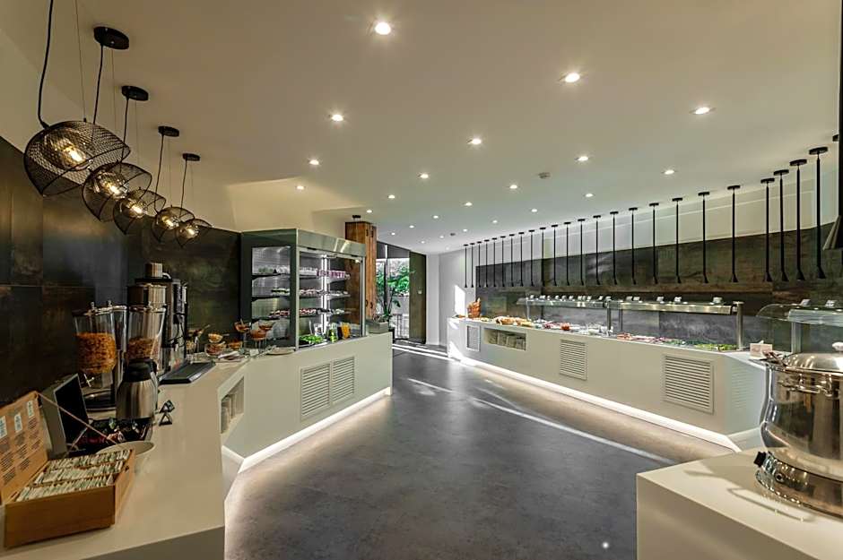 Tufenkian Historic Yerevan Hotel