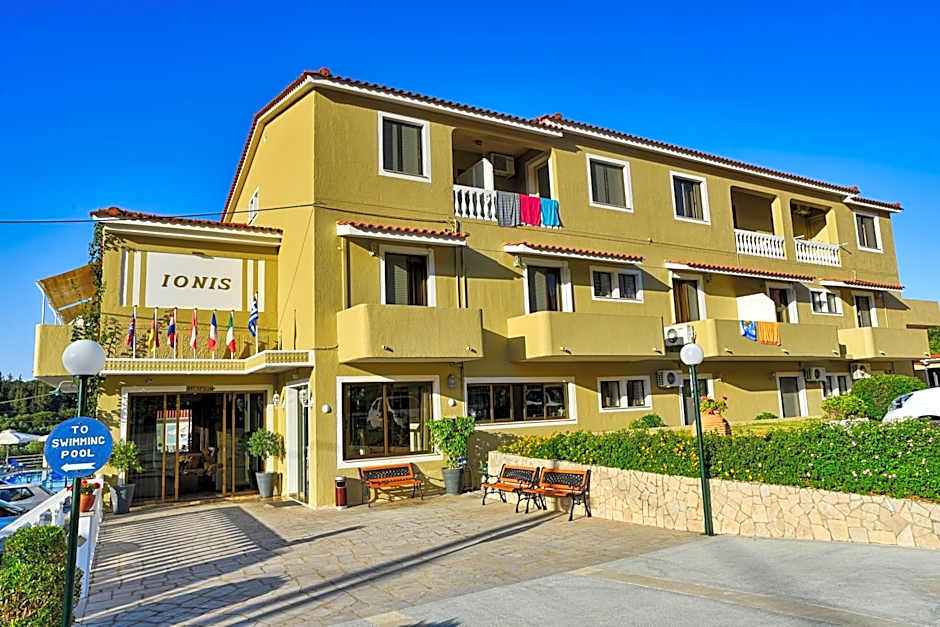 Ionis Hotel