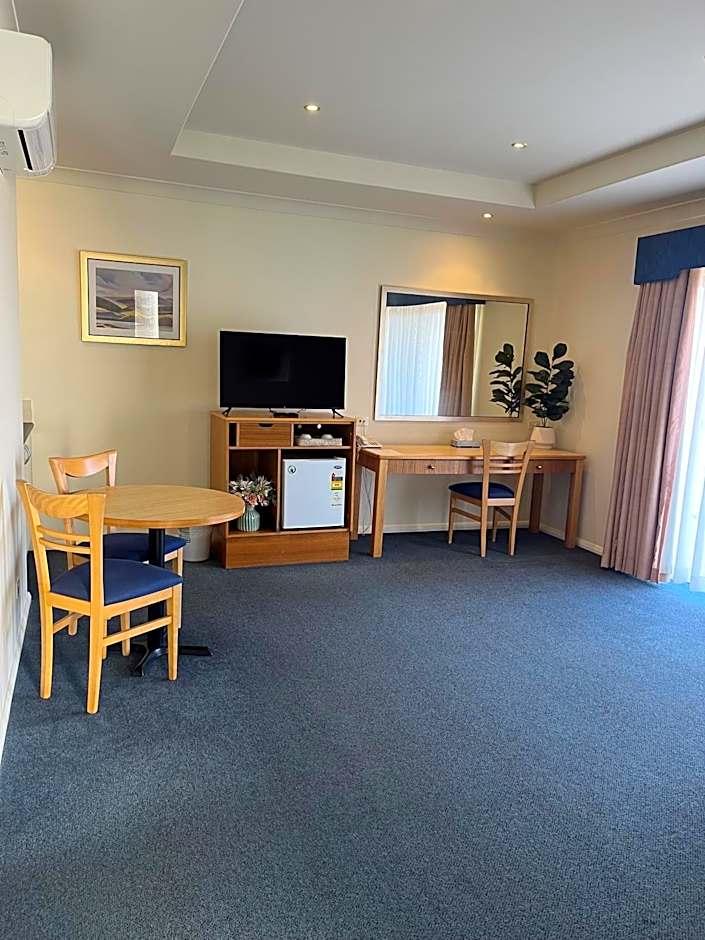 Turners Vineyard Motel