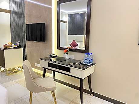 Deluxe Twin Room - Non-Smoking