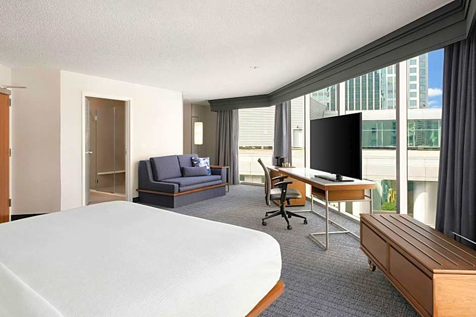 Courtyard by Marriott Charlotte City Center