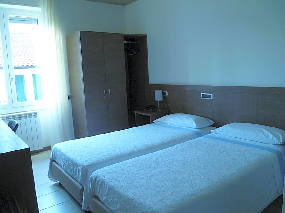 Zdjęcie 1 z 8 — Double Room
