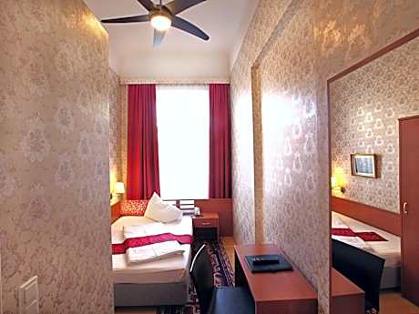 Large Single Room