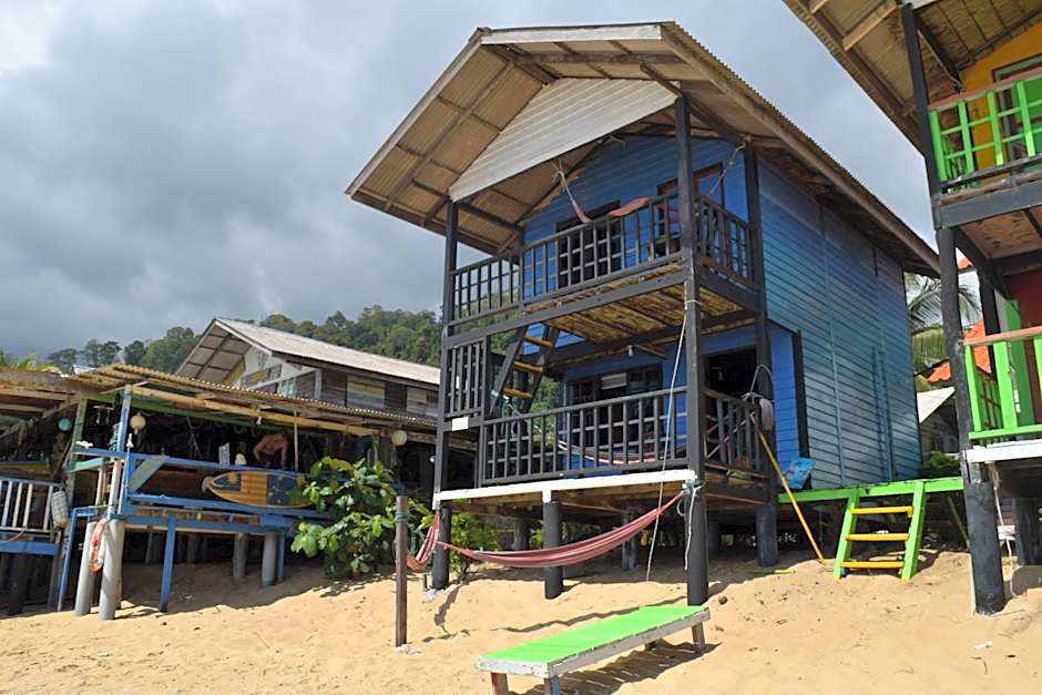 Beach Shack Chalet