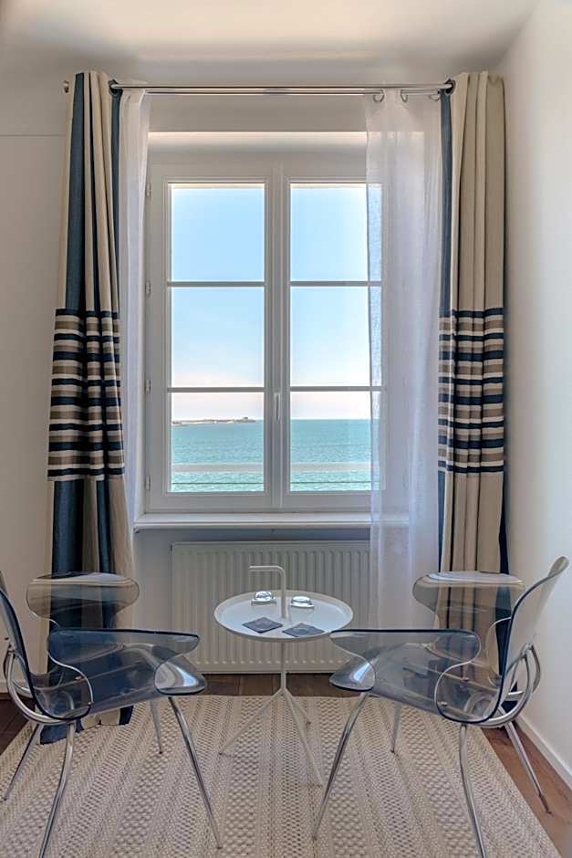 Hôtel La Baie des Anges, son SPA marin & sa piscine couverte et chauffée