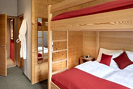 Economy Quadruple Room