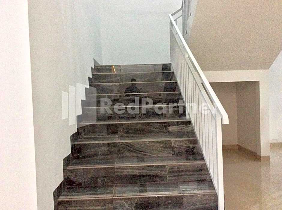 TERRA Guesthouse JEC Mitra RedDoorz