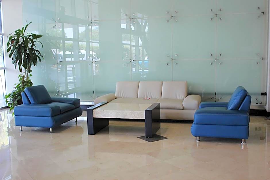 Crowne Plaza Leon By IHG