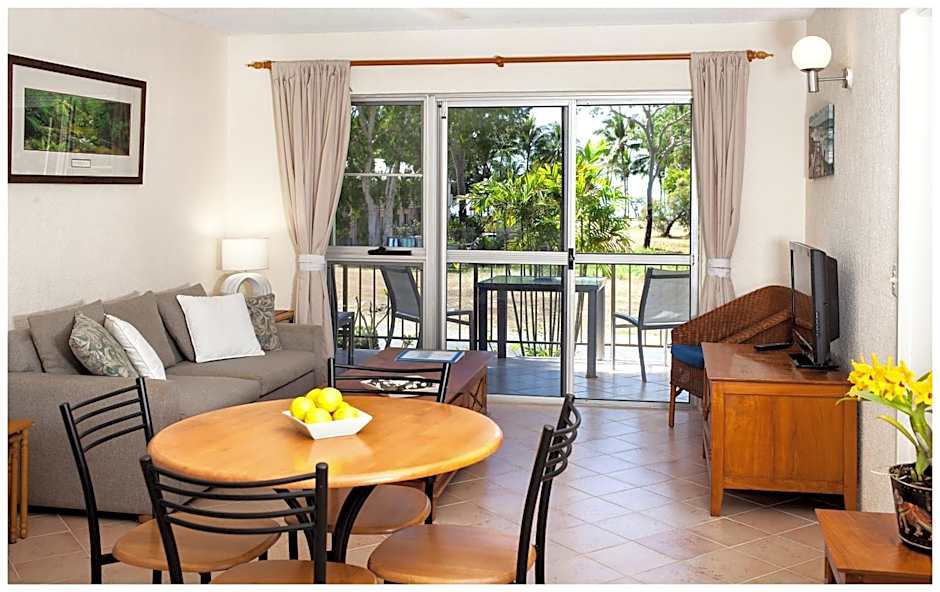 Clifton Sands Holiday Units