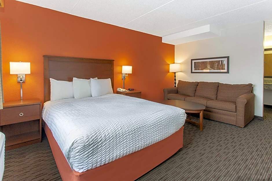 AmericInn by Wyndham Calumet