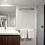 Pinnacle Apartments