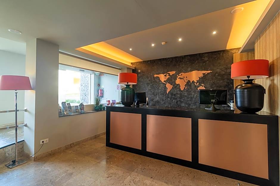 Ukino Terrace Algarve Concept