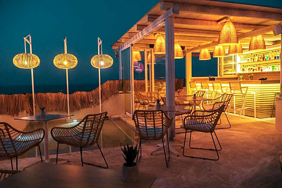 Villa Elite "by Checkin" Adults Only