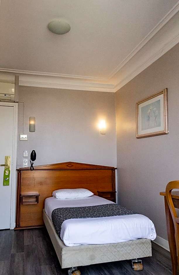 Hotel Richmond Gare du Nord