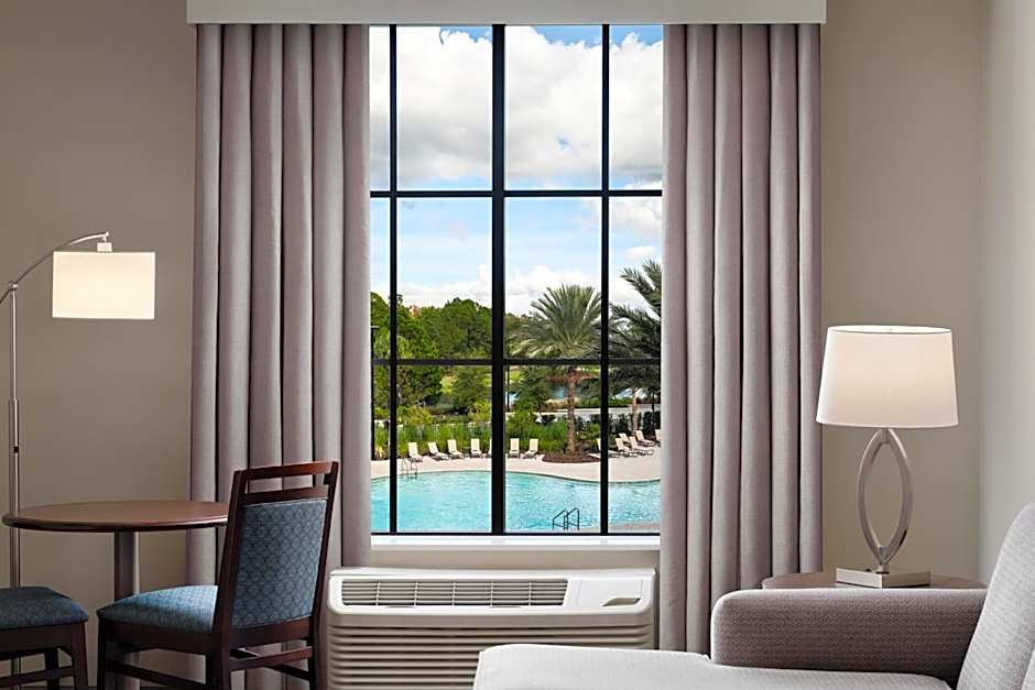 Homewood Suites by Hilton Orlando at FLAMINGO CROSSINGS Town Center
