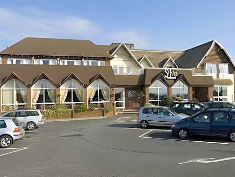 St Ives Hotel