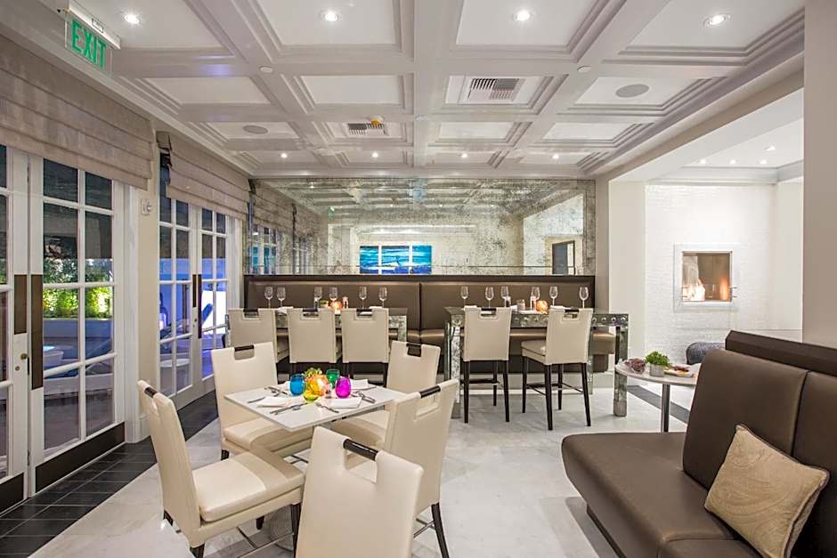Mosaic Hotel