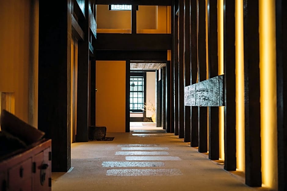 THE HIRAMATSU KYOTO