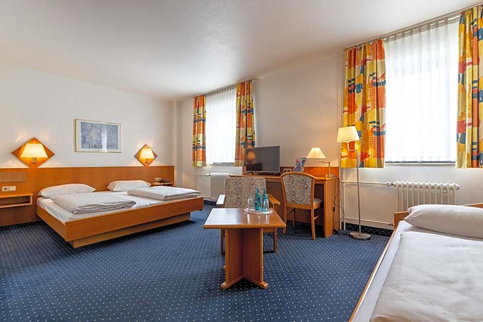 Fly Inn Hotel Frankfurt Airport Rüsselsheim ehemals Trip Inn Hotels