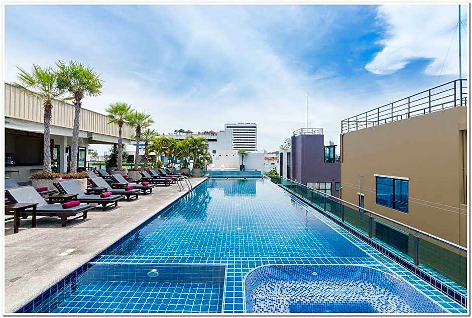 Sea Me Spring Too Hotel