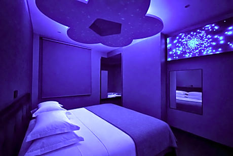 King Suite with Spa Bath