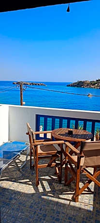 Double Room with Balcony and Sea View