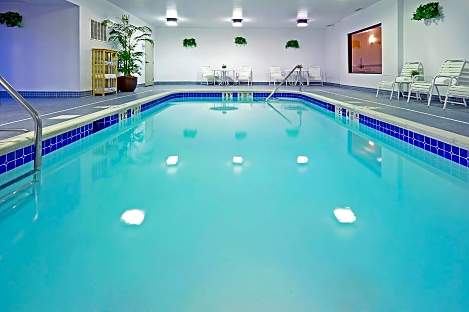Holiday Inn Express & Suites East Greenbush(Albany-Skyline) By IHG