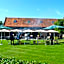 Le Domaine des Cigognes