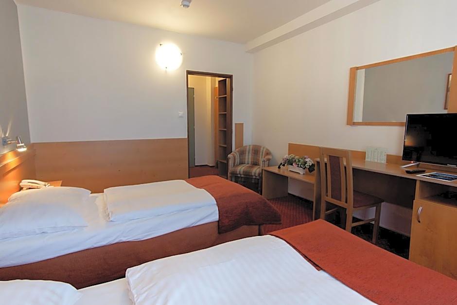 Hotel Globus