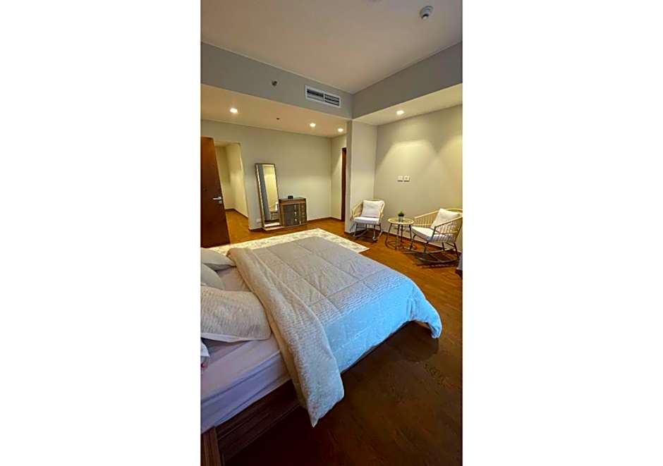 Furnished Apartment in Mall Of Arabia Towers , AEON Compound