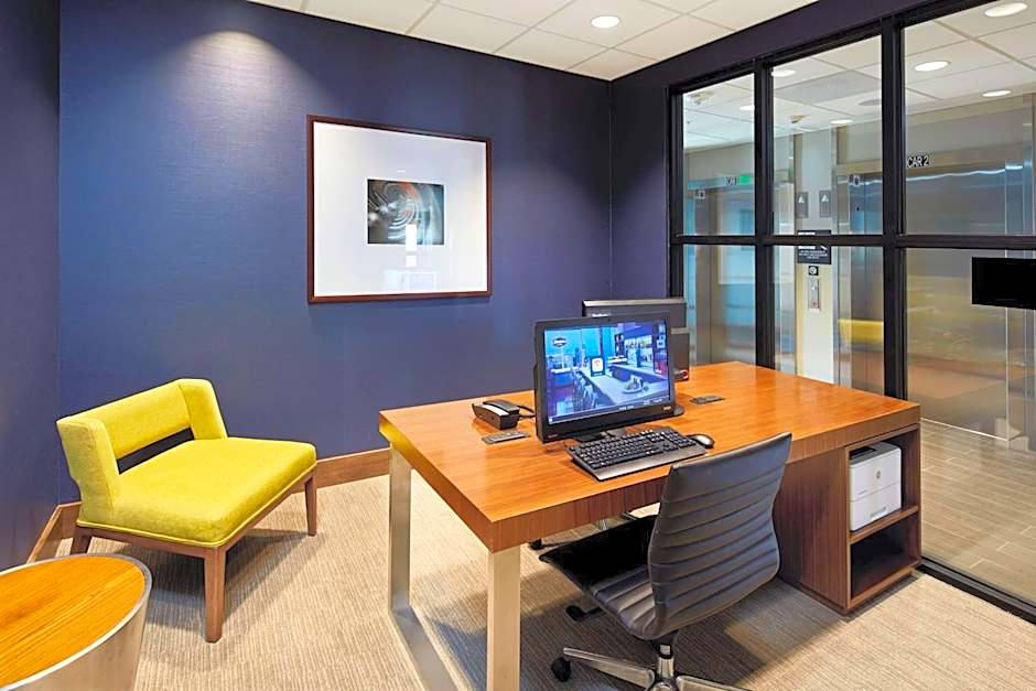 Hampton Inn By Hilton & Suites Sacramento at CSUS