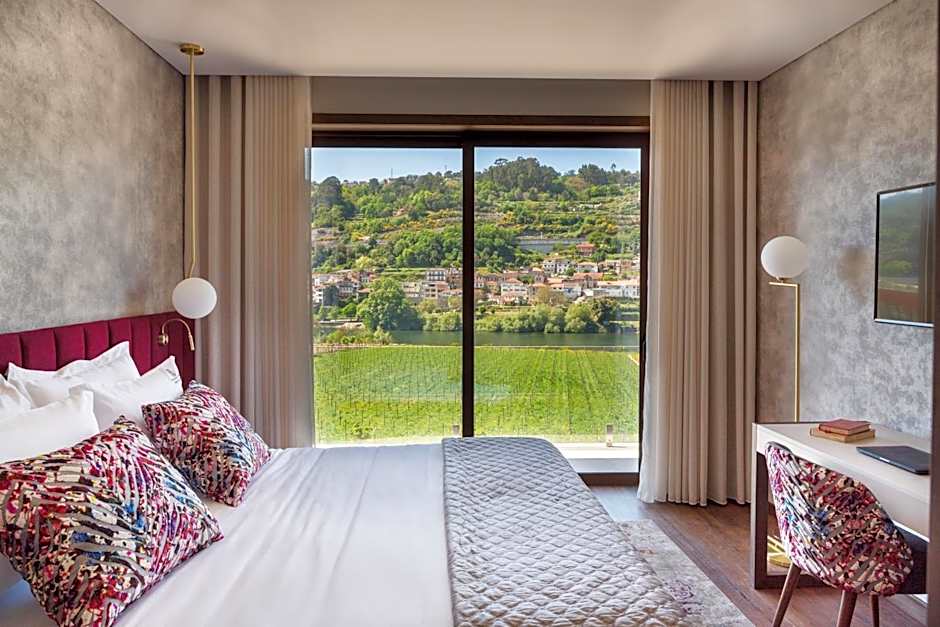 Quinta de Santo António - Country House & Villas