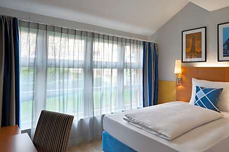 Standard 1 French, Guest Room, 1 Double