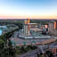 Hilton Niagara Falls-Fallsview Hotel - Suites