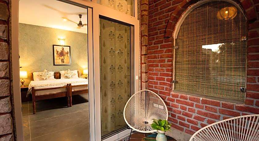 The Mandore - a leafy resort