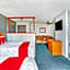 OYO Townhouse Tulsa Woodland Hills
