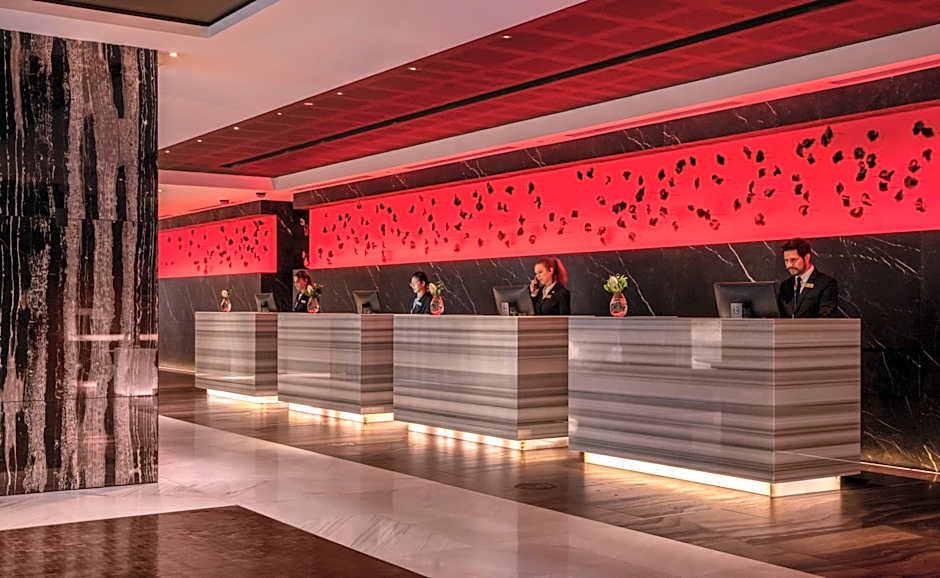 The Darling at The Star