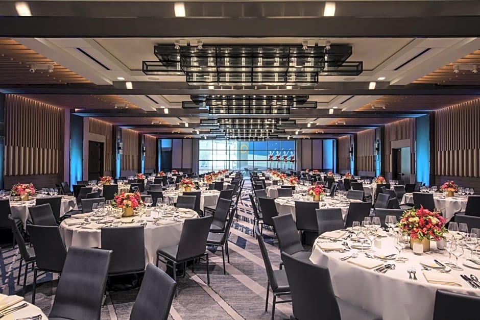 InterContinental - Los Angeles Downtown, an IHG Hotel