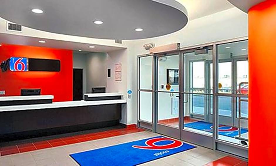 Motel 6-Swift Current, SK