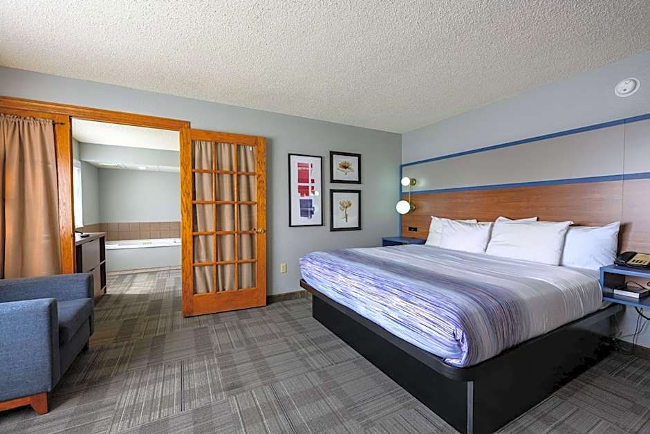 AmericInn by Wyndham Monroe