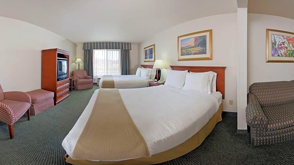 Holiday Inn Express & Suites Salamanca, an IHG Hotel
