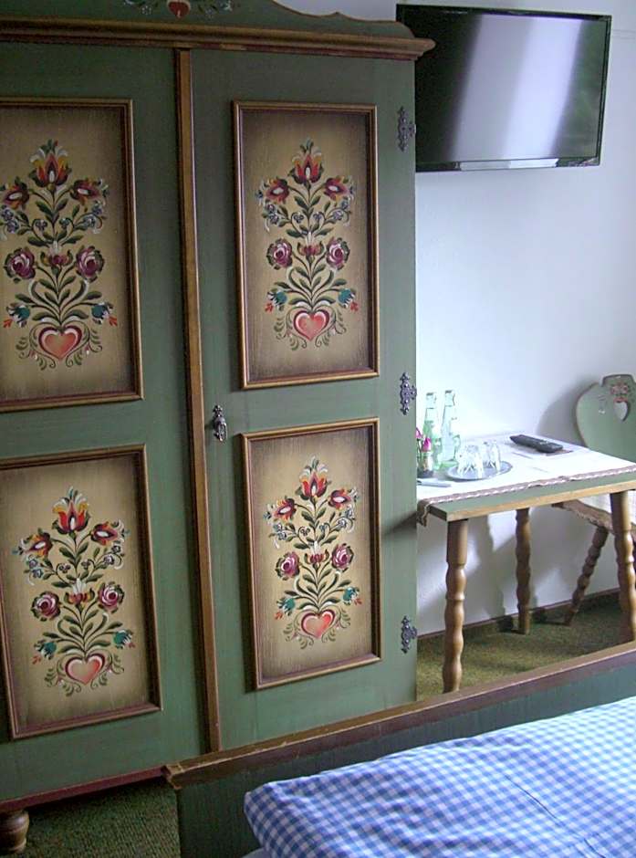 Hotel-Restaurant Burg-Ramstein