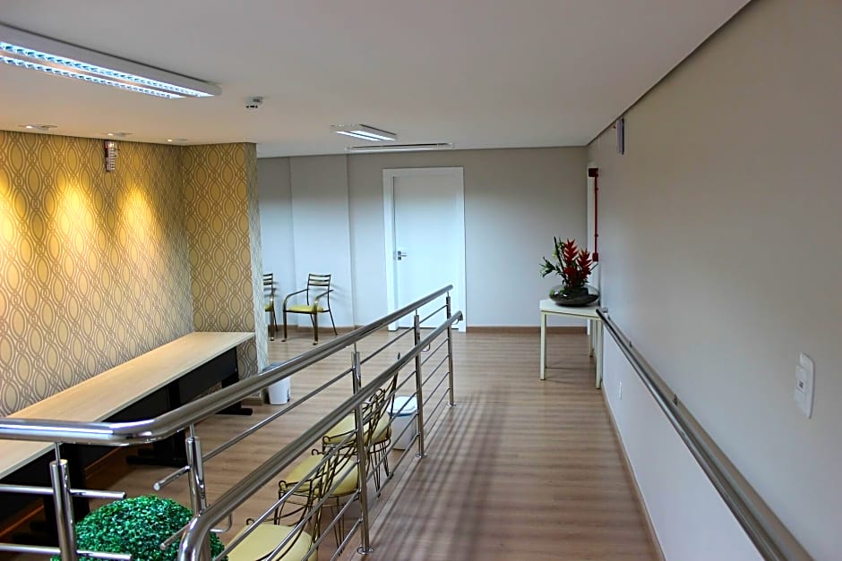 Center Hotel