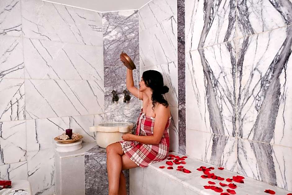 ARMİS HOTEL
