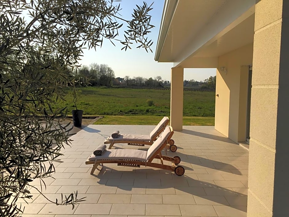 Chambre D'Hotes Ama – Pompignac, FL