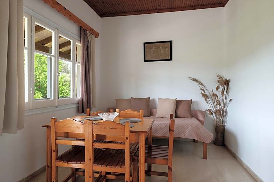 Katsaros Studios & Apartments