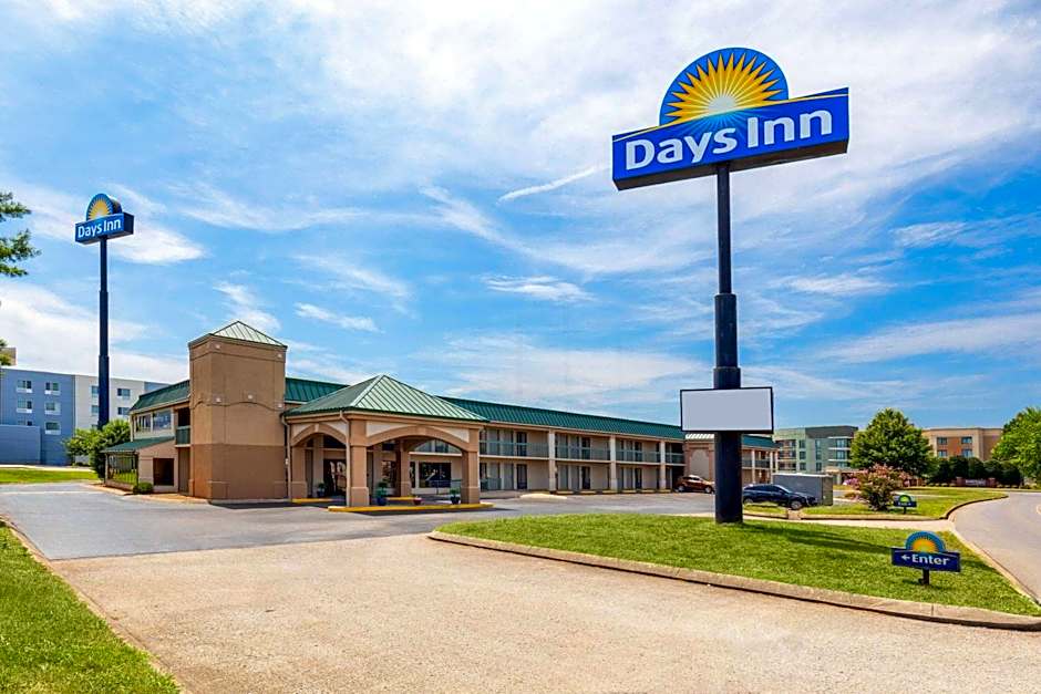 Days Inn by Wyndham Clarksville North