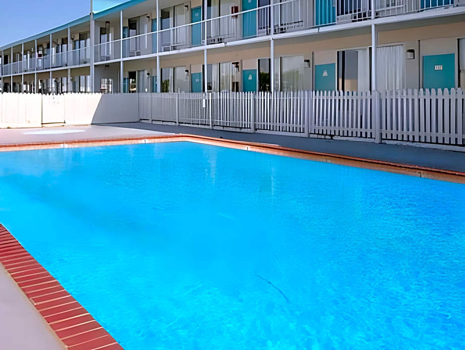 Ramada Limited Norfolk