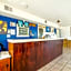 Lamplighter Inn By OYO Independence